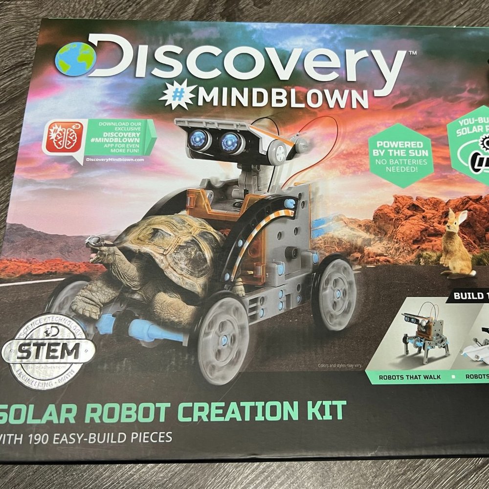 Discovery Kids Mindblown STEM 12-in-1 Solar Robot Creation 190-Piece Kit NEW
